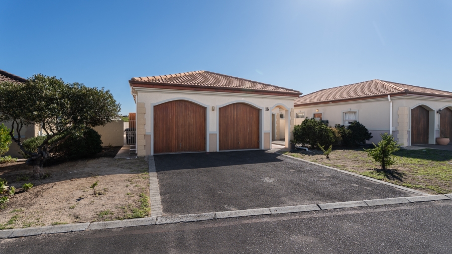 3 Bedroom Property for Sale in Twin Palms Western Cape